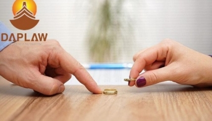 LY HÔN ĐƠN PHƯƠNG KHI MỘT BÊN LÀ NGƯỜI VIỆT NAM ĐANG SINH SỐNG Ở NƯỚC NGOÀI